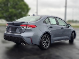 Toyota Corolla SE CVT (Natl) 2026