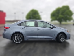 Toyota Corolla SE CVT (Natl) 2026