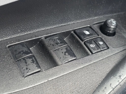 Toyota Corolla SE CVT (Natl) 2026