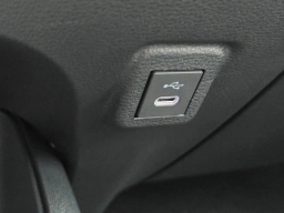 Toyota Corolla SE CVT (Natl) 2026