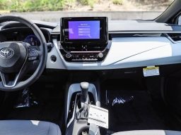 Toyota Corolla SE CVT (Natl) 2026