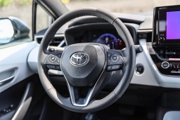 Toyota Corolla SE CVT (Natl) 2026