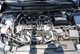 Toyota Corolla SE CVT (Natl) 2026