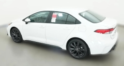 Toyota Corolla SE CVT (Natl) 2026