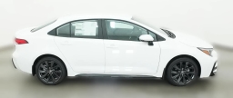 Toyota Corolla SE CVT (Natl) 2026