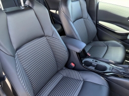 Toyota Corolla XSE CVT (Natl) 2026