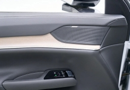 Volvo EX90 Plus Twin Motor Performance 7-Seater 2026