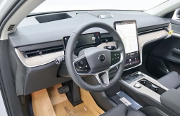 Volvo EX90 Plus Twin Motor Performance 7-Seater 2026