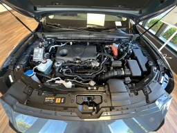 Mazda CX-50 Hybrid Preferred Package AWD 2025