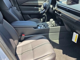 Mazda CX-50 Hybrid Premium AWD 2026
