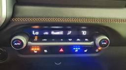 Mazda CX-50 Hybrid Premium AWD 2026