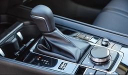 Mazda CX-50 Hybrid Premium AWD 2026