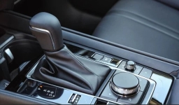 Mazda CX-50 Hybrid Premium AWD 2026