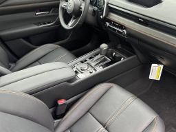 Mazda CX-50 Hybrid Premium AWD 2026