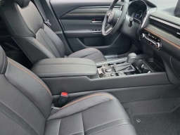 Mazda CX-50 Hybrid Premium Plus AWD 2026