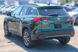 Toyota Corolla Cross XLE 2WD (Natl) 2026