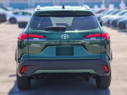 Toyota Corolla Cross XLE 2WD (Natl) 2026