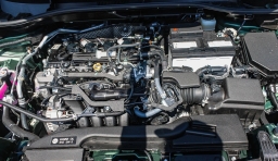 Toyota Corolla Cross XLE 2WD (Natl) 2026