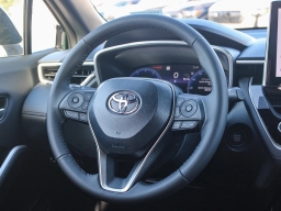 Toyota Corolla Cross XLE 2WD (Natl) 2026