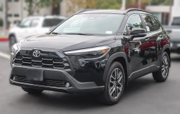 Toyota Corolla Cross XLE 2WD (Natl) 2026