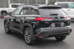Toyota Corolla Cross XLE 2WD (Natl) 2026