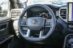 Toyota Sequoia Limited 4WD (Natl) 2026