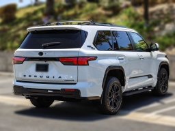 Toyota Sequoia Platinum 4WD (Natl) 2026