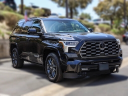 Toyota Sequoia Platinum 4WD (Natl) 2026