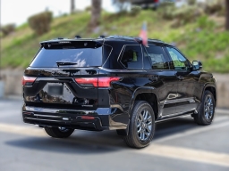 Toyota Sequoia Platinum 4WD (Natl) 2026