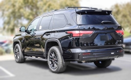 Toyota Sequoia Limited 4WD (Natl) 2026