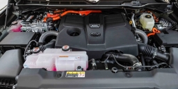 Toyota Sequoia Platinum 4WD (Natl) 2026