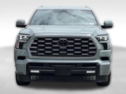 Toyota Sequoia Platinum 4WD (Natl) 2026