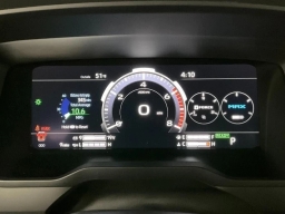 Toyota Sequoia Platinum 4WD (Natl) 2026