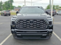 Toyota Sequoia Platinum 4WD (Natl) 2026