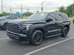 Toyota Sequoia Platinum 4WD (Natl) 2026