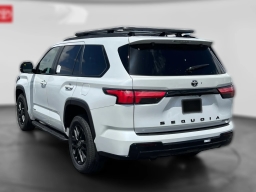 Toyota Sequoia Limited 4WD (Natl) 2026