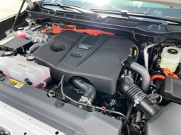 Toyota Sequoia Limited 4WD (Natl) 2026