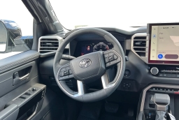 Toyota Sequoia Limited 4WD (Natl) 2026