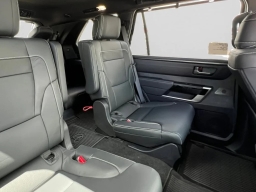 Toyota Sequoia Limited 4WD (Natl) 2026