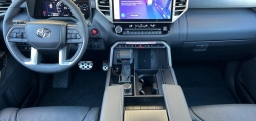Toyota Sequoia Platinum 4WD (Natl) 2026