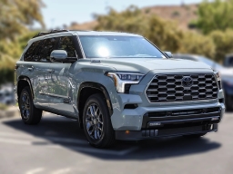 Toyota Sequoia Platinum 4WD (Natl) 2026