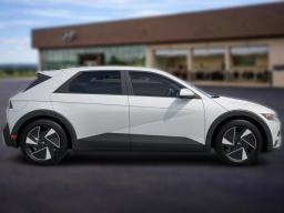 Hyundai IONIQ 5 SE Standard Range RWD 2026