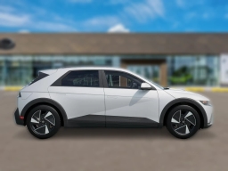 Hyundai IONIQ 5 SEL RWD 2026