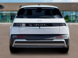 Hyundai IONIQ 5 SEL RWD 2026