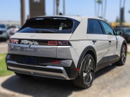 Hyundai IONIQ 5 SEL RWD 2026