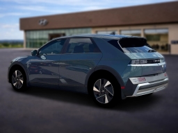Hyundai IONIQ 5 SEL RWD 2026