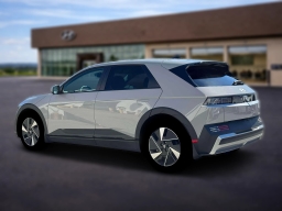 Hyundai IONIQ 5 SEL RWD 2026