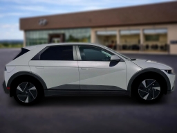 Hyundai IONIQ 5 SEL RWD 2026