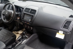 Mitsubishi Outlander Sport ES 2.0 AWC 2025