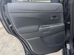 Mitsubishi Outlander Sport LE 2.0 AWC 2026